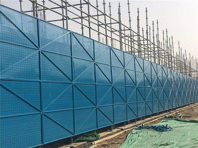 新型智能全鋼提升架爬架網(wǎng) 建筑安全與效率的革新